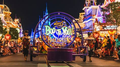 Complete Guide to Mickey's Not-So-Scary Halloween Party - FamilyVacationist