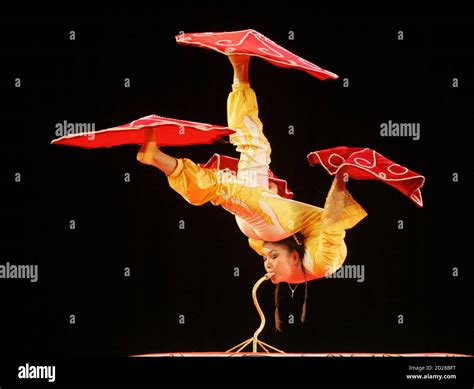 Indian chinese relations hi-res stock photography and images - Alamy