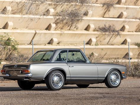 1968 Mercedes-Benz 280 SL 'Pagoda' | Arizona 2016 | RM Sotheby's