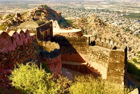 Jalore Fort in Rajasthan - Jalore Ka Kila History Timings Images