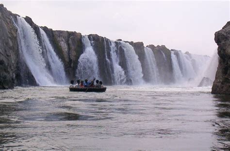 Hogenakkal Water Falls One Day Outing