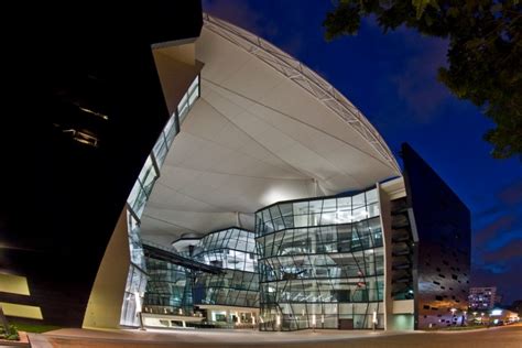 LASALLE College of the Arts Reviews - Singapore Universites - TheSmartLocal Reviews