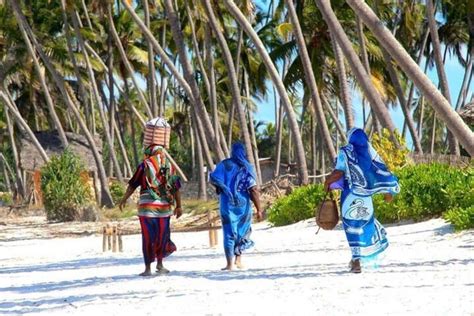 Zanzibar Island Swahili Culture Tour: Music, Dance and Art