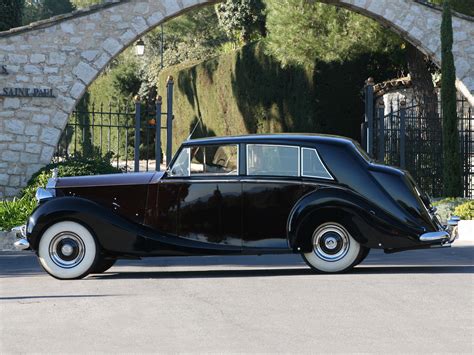 1953 Rolls-Royce Silver Wraith - Information and photos - MOMENTcar