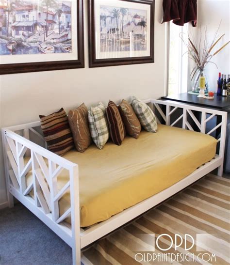 17 Unique DIY Daybed Ideas Perfect for a Multipurpose Space