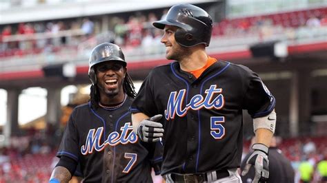 Mets returning black jerseys July 30, will wear for Friday night home games