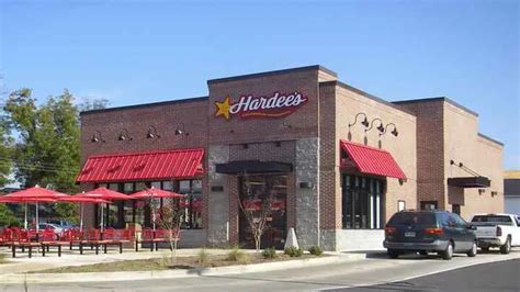 Hardee's Breakfast Hours: Is It Available All day? - Cheffist