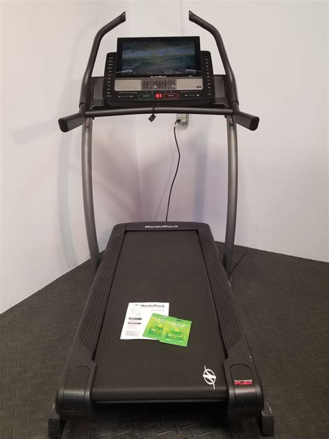 Nordictrack Commercial X22i Incline Trainer Treadmill 1 Year iFit | NTL29019 - Fitness Emporium ...