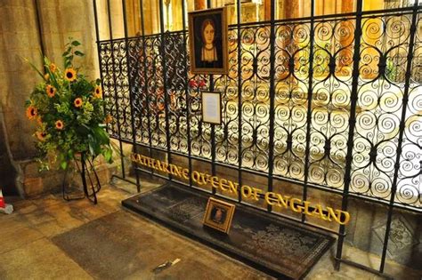 Why was Katherine of Aragon buried in Peterborough Cathedral ...