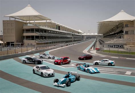 Yas Marina Circuit - State-of-the-art driving experience | magic4.club