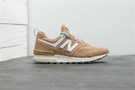 New Balance 574 Brown | Footshop