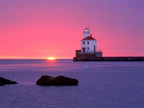 Wisconsin Point Lighthouse Wisconsin postcard, Wisconsin Point Lighthouse Wisconsin wallpaper ...