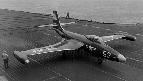 McDonnell F2H Banshee — avionslegendaires.net