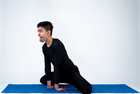 Simha Vajrasana (Lion Pose) - PixaHive