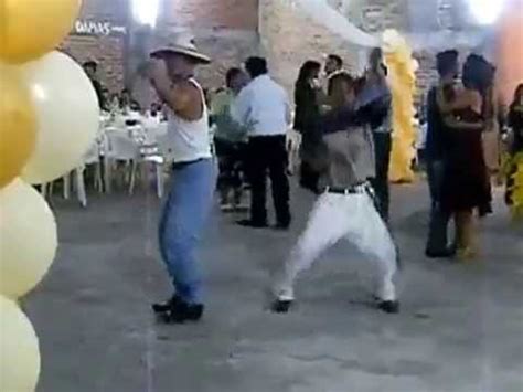 Funny Drunk People Dancing - YouTube