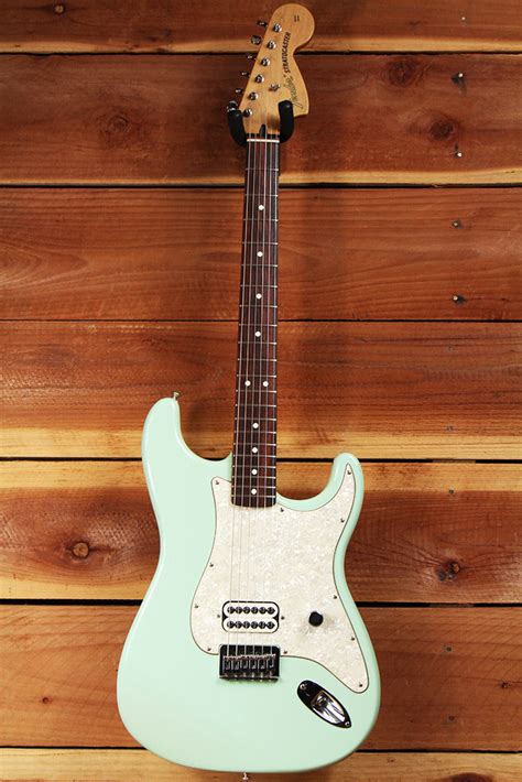 Tom Delonge Stratocaster 2024 - Melva Toinette