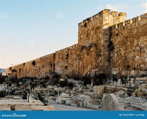 The Golden Gate in Jerusalem Stock Image - Image of jewish, mount: 74167109