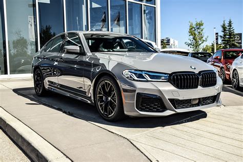 Calgary BMW | 2021 BMW 5 Series 530i xDrive | #N24324 **SHRM**