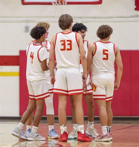 Mustang Boys Basketball, Soccer Teams Earn Wins - Oakdale Leader