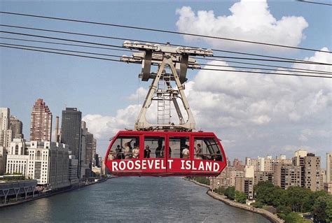 Roosevelt Island Tramway: Transport with Great History