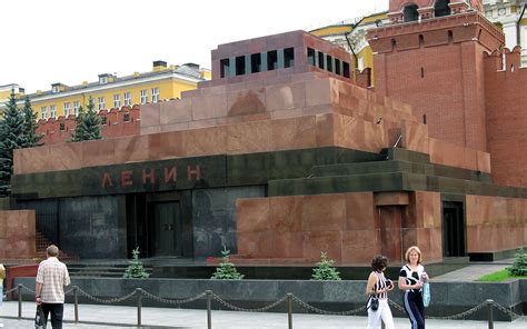 Slideshow for album :: Lenin's Tomb