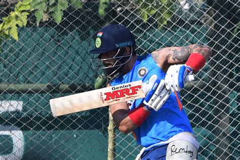 Virat Kohli plays a horizontal-bat shot in the nets | ESPNcricinfo.com