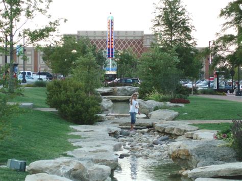 Arlington Texas Attractions.com: Everything - Arlington's Shopping Malls