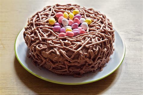 Baking | How to Transform a Chocolate Victoria Sponge into an Easter ...