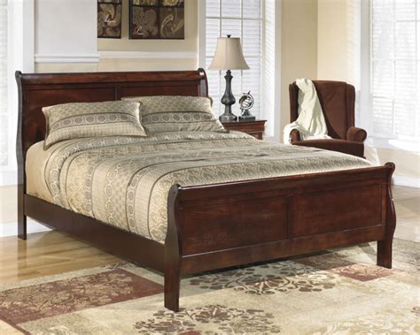 ASHLEY ALISDAIR KING SLEIGH BED (B376-82-97)