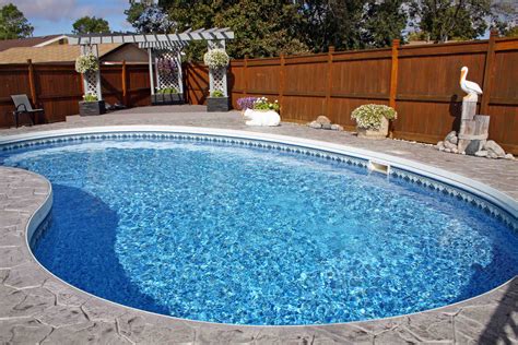 Swimming Pool Liner Replacement and Vinyl Repair from UV Pools