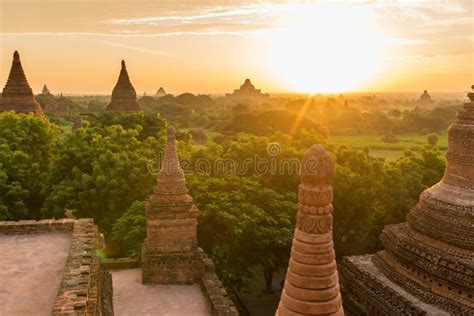 Beautiful Sunrise Over the Ancient Pagodas in Bagan Stock Image - Image ...