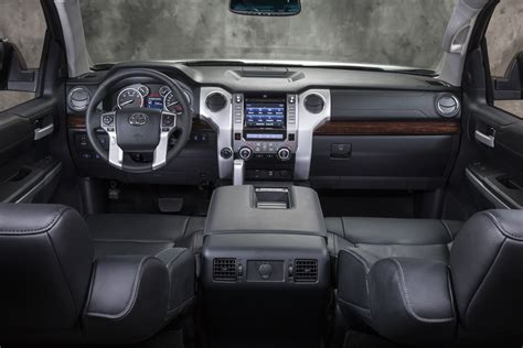 2016 Tundra Platinum Interior | AutoCarWall