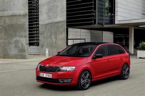 SKODA Rapid Spaceback Specs & Photos - 2013, 2014, 2015, 2016, 2017 ...