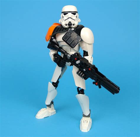 Review: 75531 Stormtrooper Commander | Brickset: LEGO set guide and database