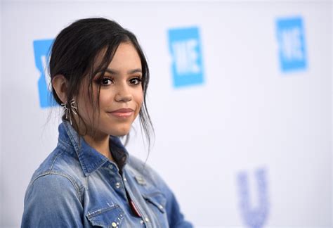10+ Jenna Ortega HD Wallpapers and Backgrounds - DaftSex HD