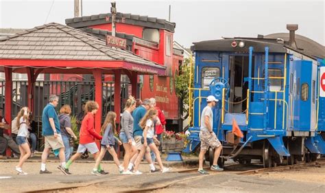 Trains: A Long-Standing Tradition - Rockaway Beach