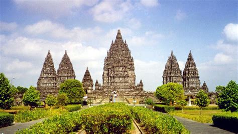 Candi Prambanan, Candi Hindu Tercantik Di Dunia - JOJGA BERSAMA