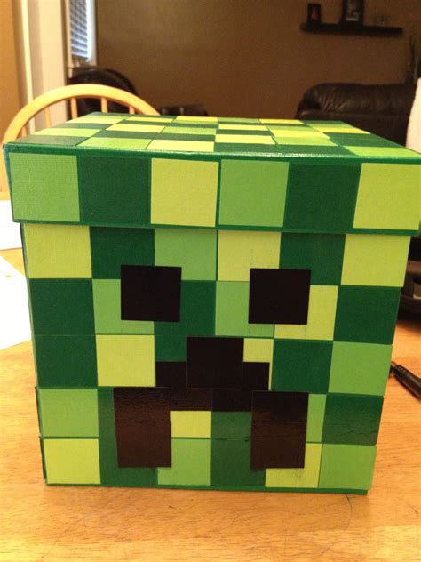 Minecraft Creeper Valentine Box | Boys valentines boxes, Puppy valentines, Minecraft valentines