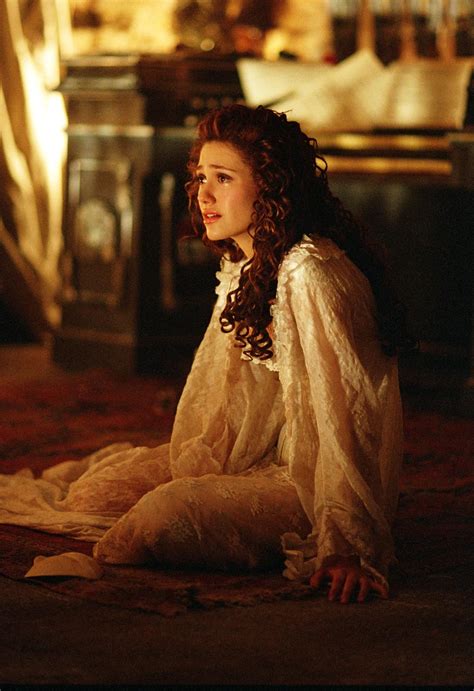 Emmy Rossum in Phantom of the Opera | Phantom of the opera, Christine daae, Movies