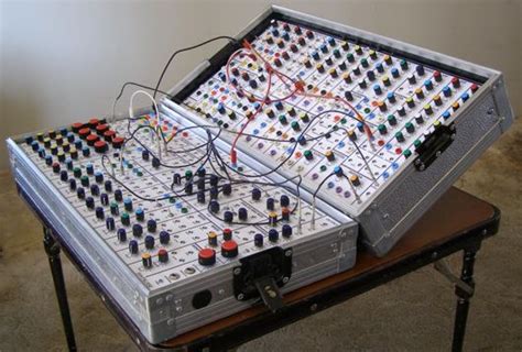 Incredible Synth DIY Project: The SynthCase – Synthtopia