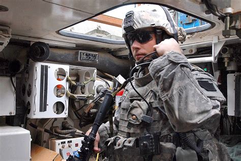 Army Doubles Down on 'Garbled, Ineffective' Next-Gen Radios | WIRED