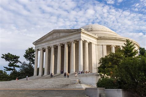 The Jefferson Memorial: A Majestic Tribute to the Legacy of One of ...