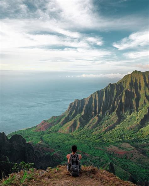 Kalalau Lookout, Kauai Hoan Tien Land of the dreams . . . . #hawaii #nakedhawaii #hawaiitag # ...