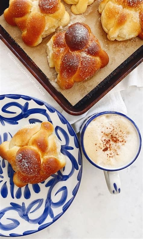 Authentic Mexican Pan de Muerto Recipe - The Other Side of the Tortilla