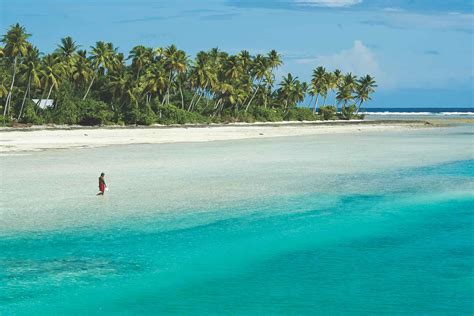 Destination Kiribati - Pacific Island Living - Travel & Tourism Guide