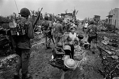 40 Graphic Images of the Vietnam War Tet Offensive - History Collection