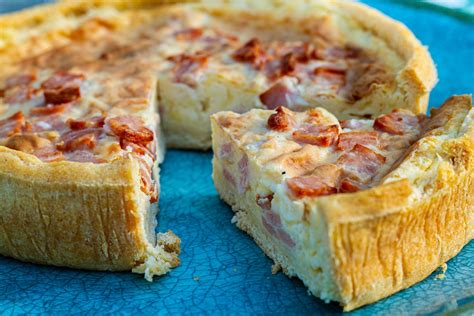 Quiche Lorraine Authentic Recipe | TasteAtlas