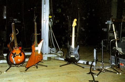 U2 The Edge Guitar Rig - Guitar-Rigs.com