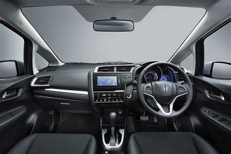 Honda Jazz Interior, Exterior & colour Images Malaysia