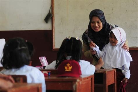 Untuk Memajukan Ekosistem Pendidikan Indonesia, Kemendikbud Luncurkan Program Guru Penggerak ...